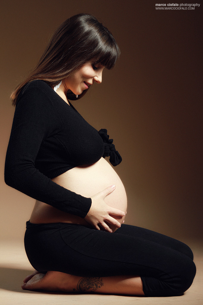 donna incinta pancione pregnant maternity pregnant